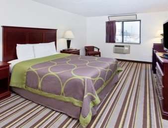 Super 8 By Wyndham Hotel