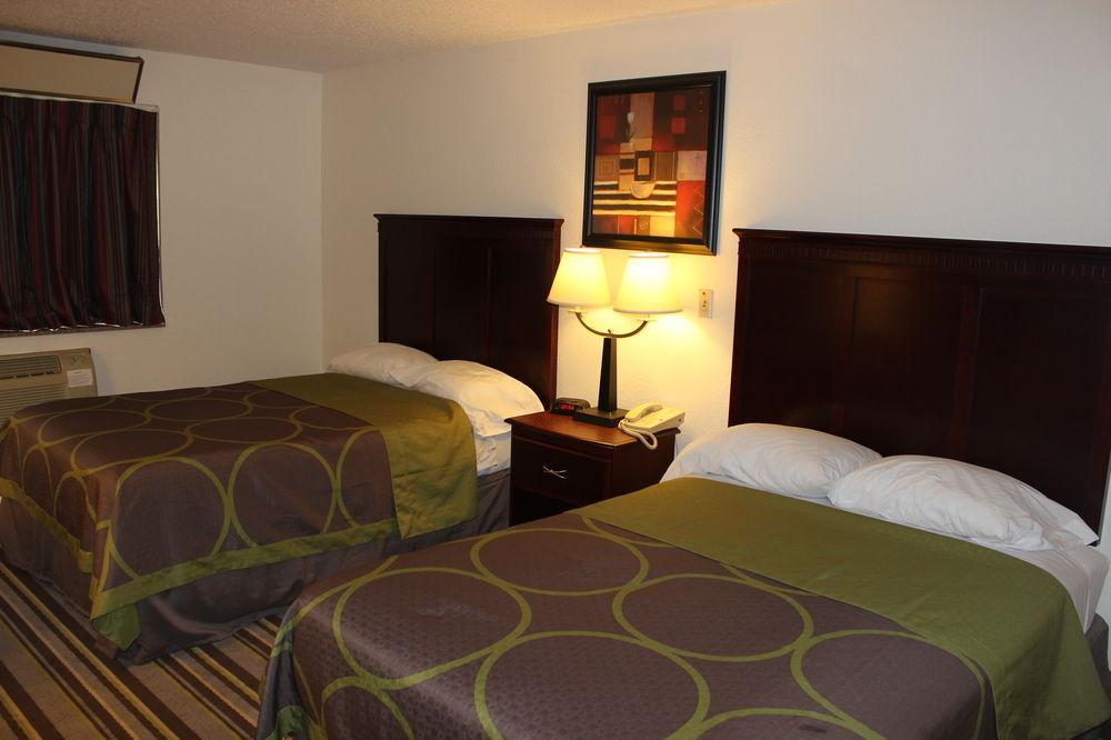 Super 8 By Wyndham 2*