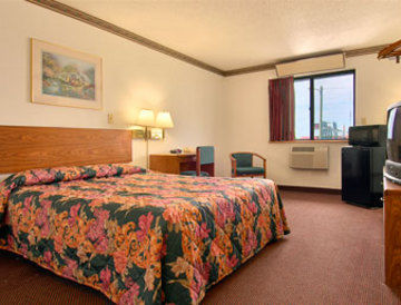 Super 8 By Wyndham Tuscaloosa
